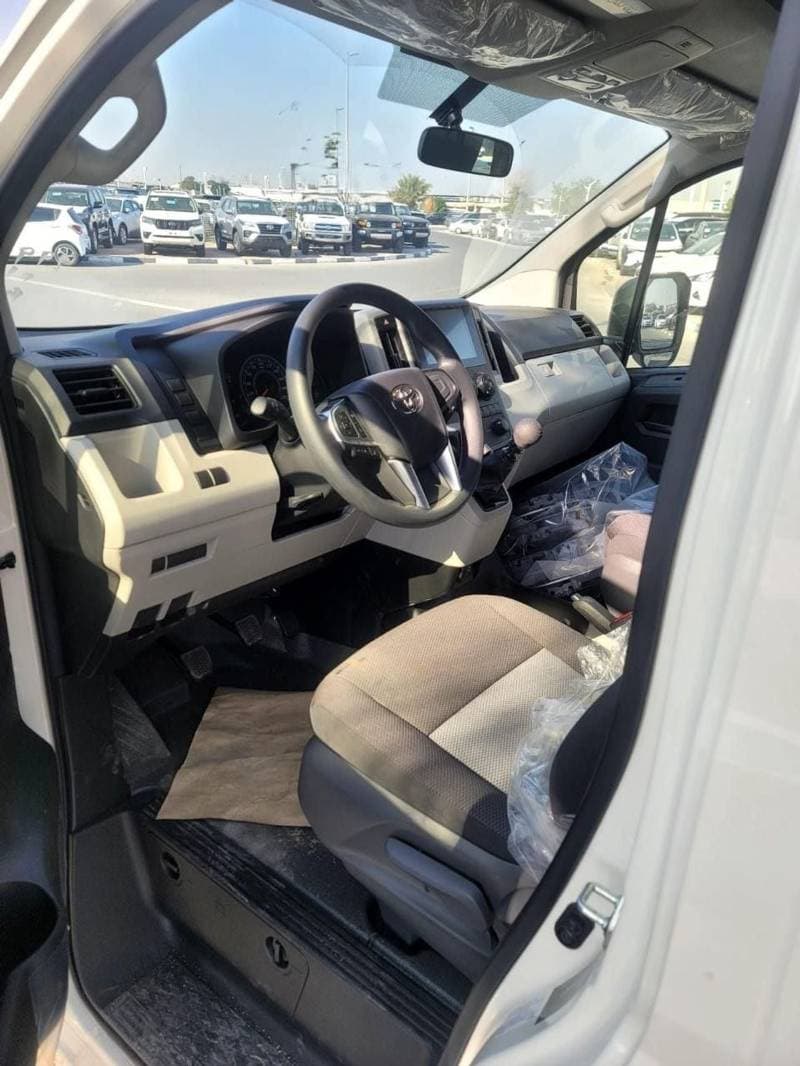 2026 Toyota Hiace DX thumbnail 3