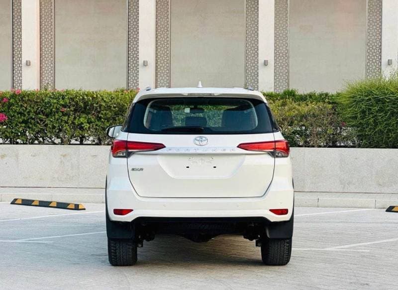 2022 Toyota Fortuner EXR thumbnail 7