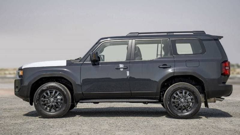 2025 Toyota Prado GXR thumbnail 6