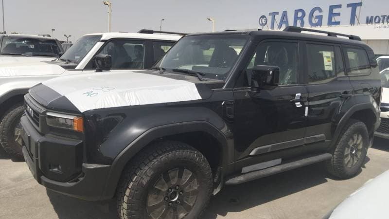 2025 Toyota Prado ADVENTURE thumbnail 2