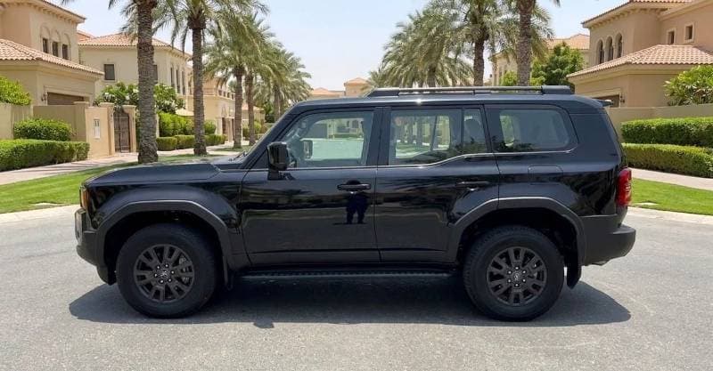 2024 Toyota Prado GXR thumbnail 3