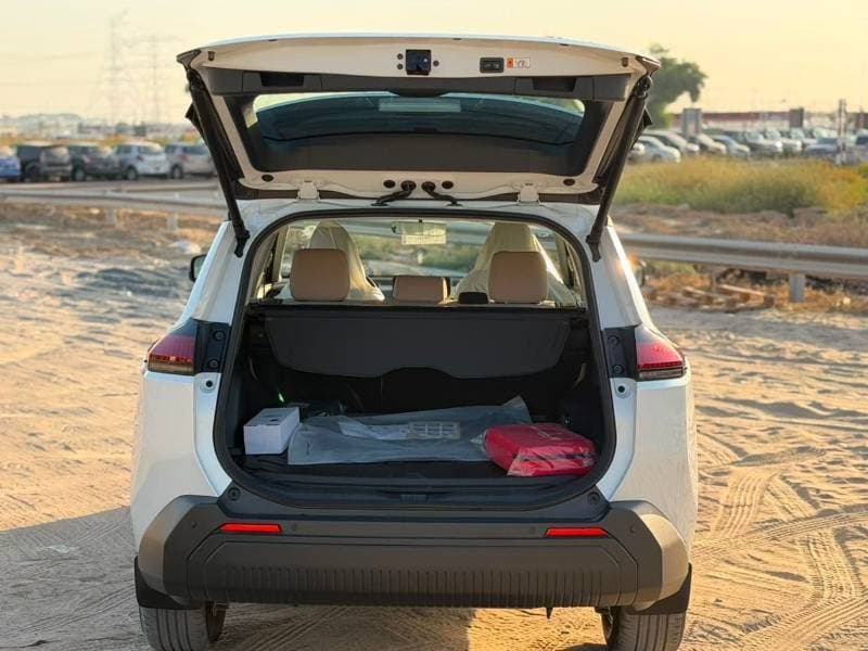 2026 Toyota RAV4 LE thumbnail 5