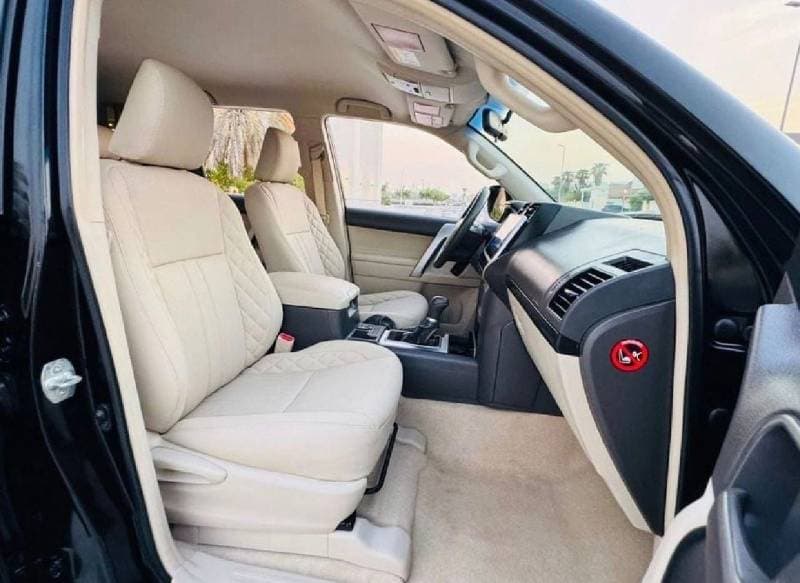 2020 Toyota Prado VXR thumbnail 8