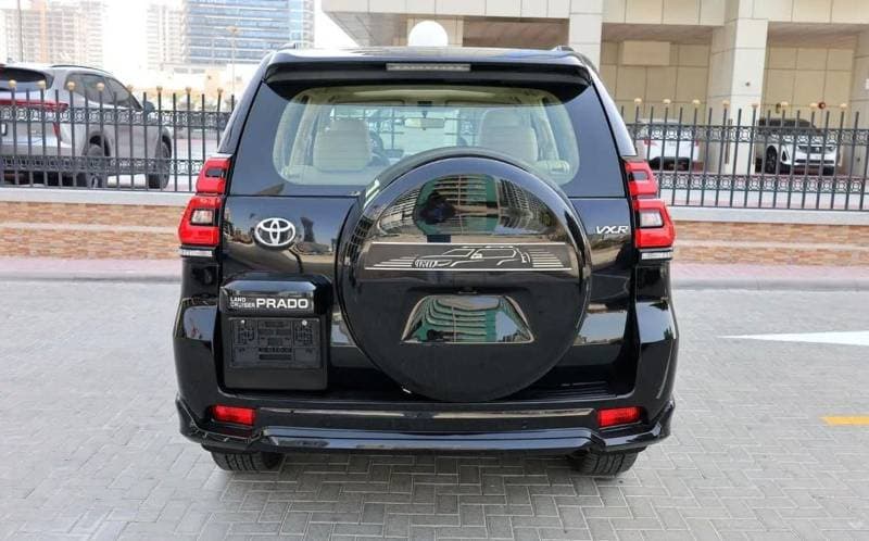 2021 Toyota Prado VXR thumbnail 7