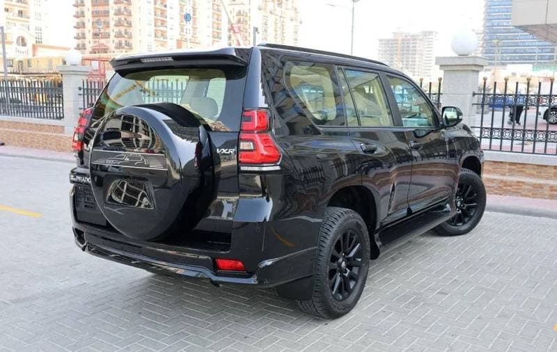 2021 Toyota Prado VXR thumbnail 5