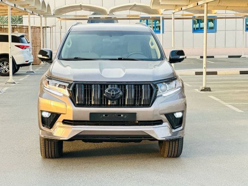 2021 Toyota Prado VXR thumbnail 7