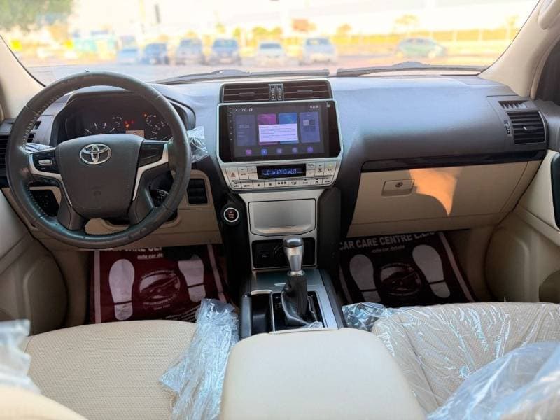2020 Toyota Prado GXR thumbnail 8