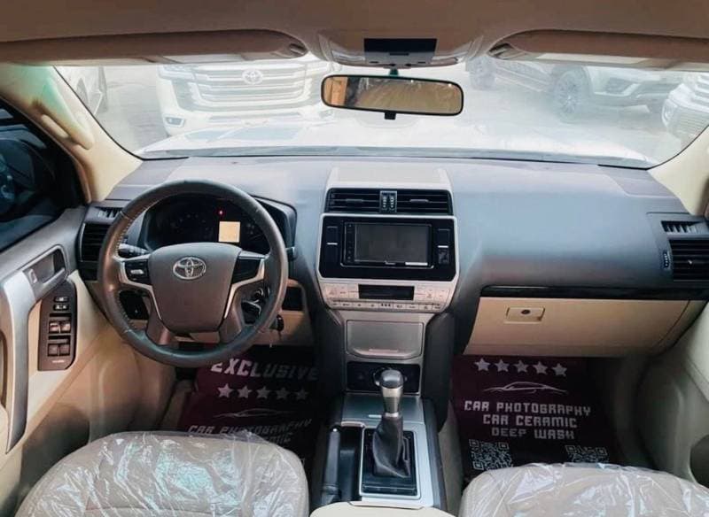 2019 Toyota Prado thumbnail 8