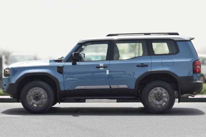 2026 Toyota Prado VXR thumbnail 7