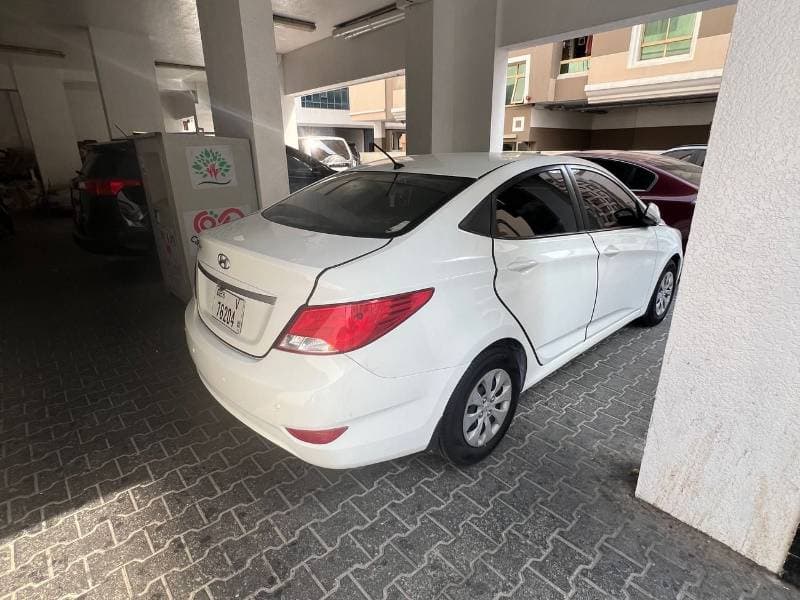 2016 Hyundai Accent GLS thumbnail 7