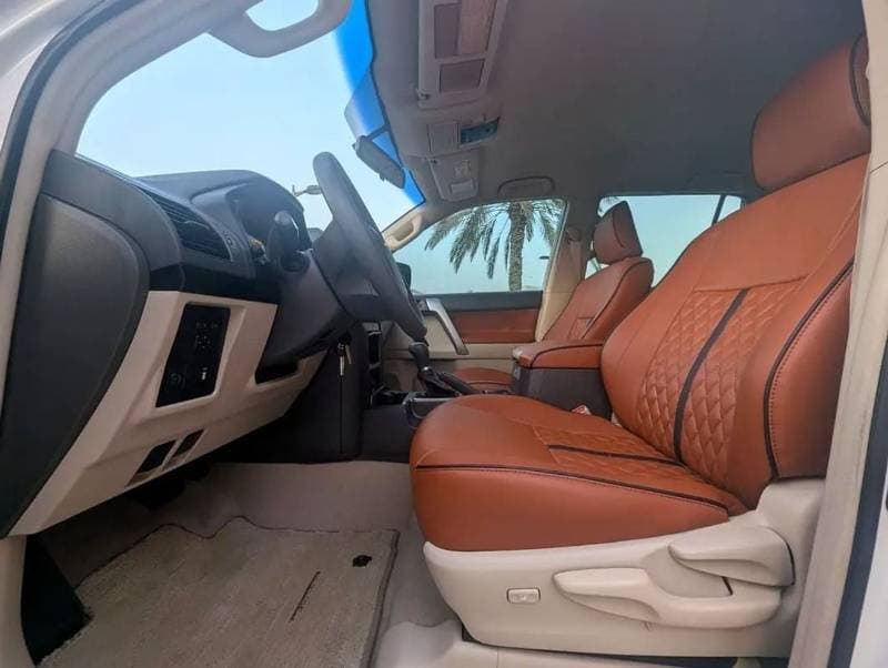2018 Toyota Prado EXR thumbnail 5