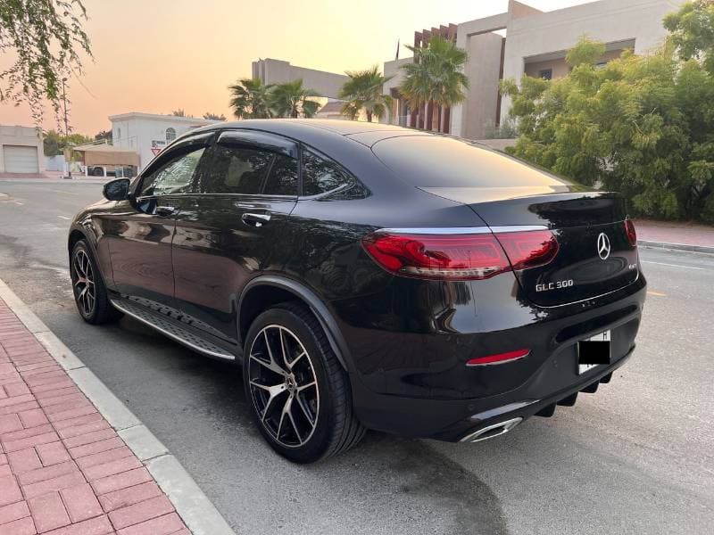 2021 Mercedes Benz GLC 300 AMG thumbnail 4