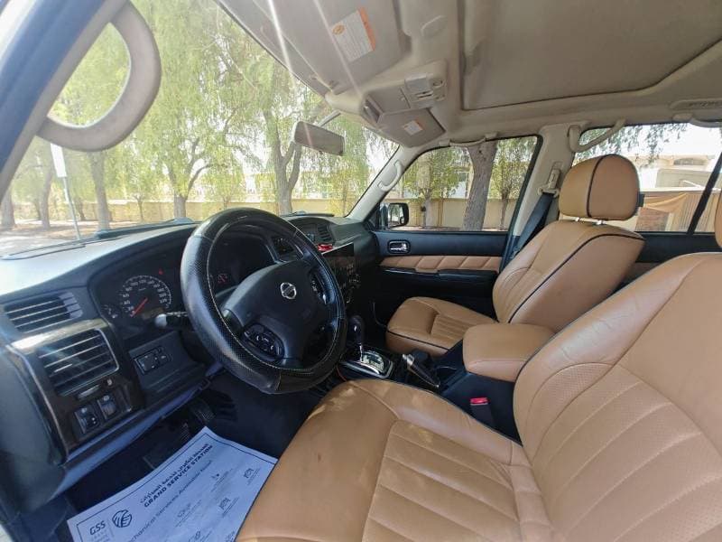 2017 Nissan Patrol SUPER SAFARI T1 thumbnail 3