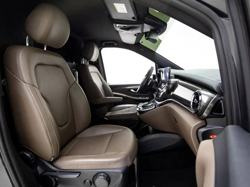 2020 Mercedes Benz V 250 thumbnail 6