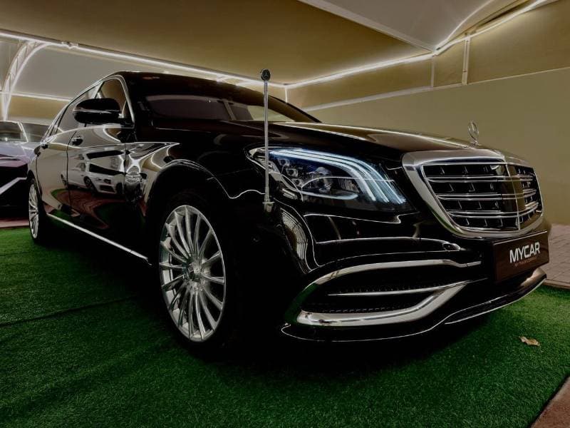 2018 Mercedes Benz S560 thumbnail 4