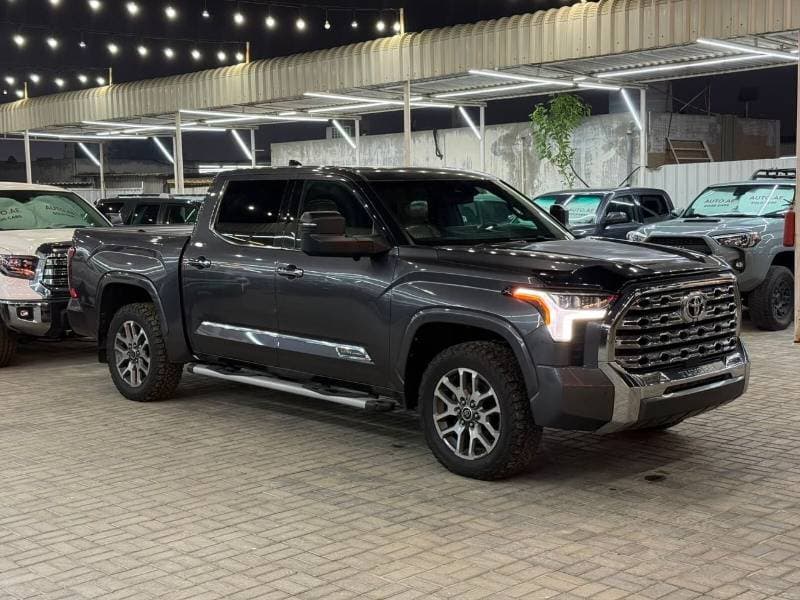 2022 Toyota Tundra SR thumbnail 3