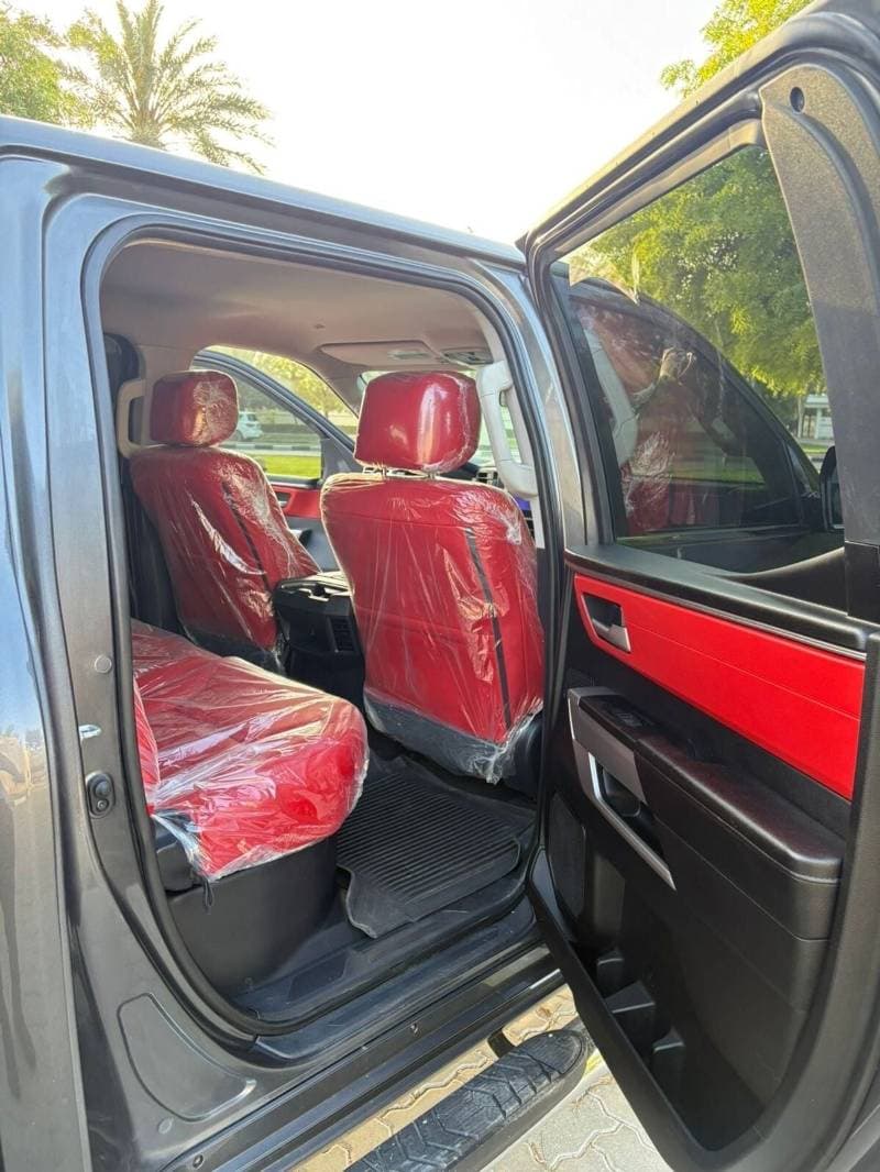 2023 Toyota Tundra thumbnail 8