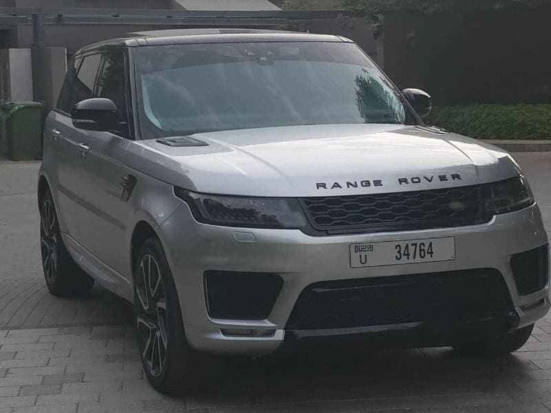 2017 Land Rover Range Rover Sport HSE thumbnail 4