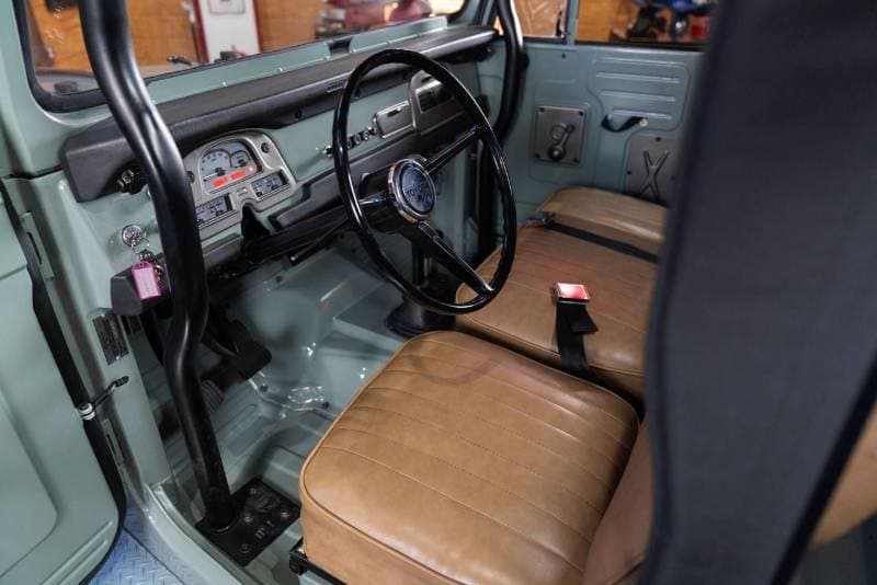 1971 Toyota FJ Cruiser thumbnail 4