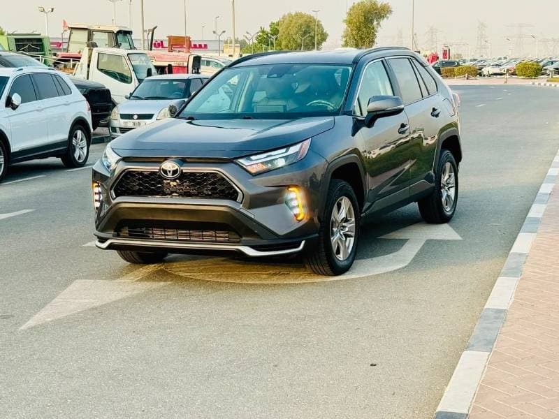 2022 Toyota RAV4 XLE