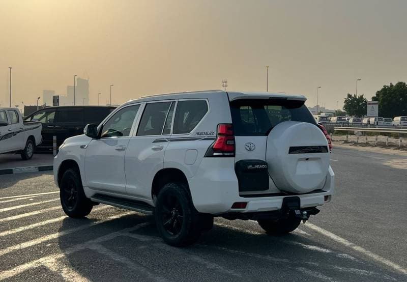 2021 Toyota Prado TX L thumbnail 7