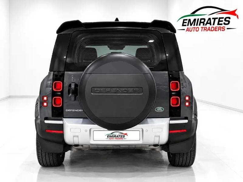 2023 Land Rover Defender thumbnail 6