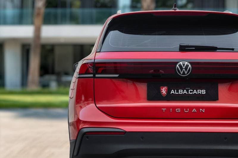 2024 Volkswagen Tiguan thumbnail 6