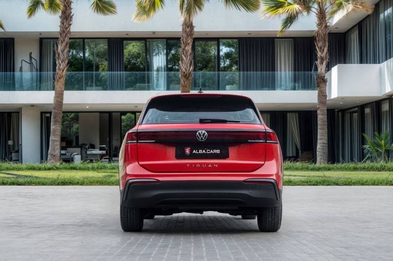 2024 Volkswagen Tiguan thumbnail 5