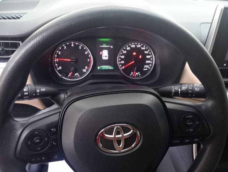 2023 Toyota RAV4 EXR thumbnail 6