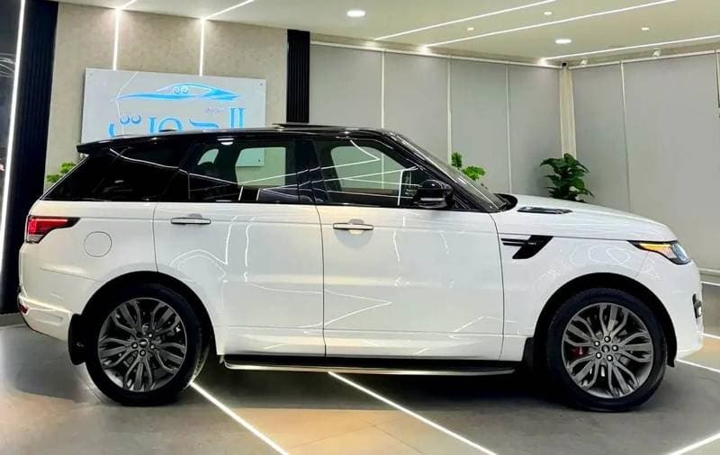 2017 Land Rover Range Rover Sport SUPERCHARGED thumbnail 7