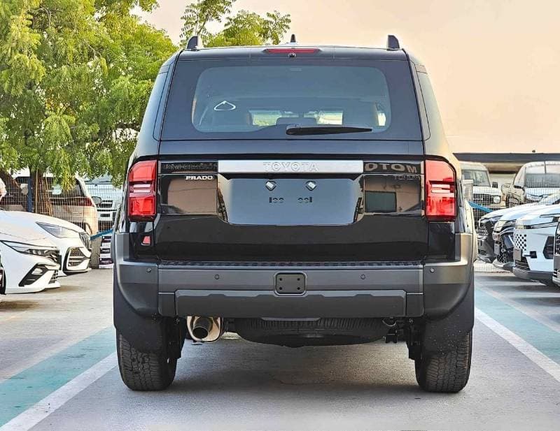 2027 Toyota Prado thumbnail 6