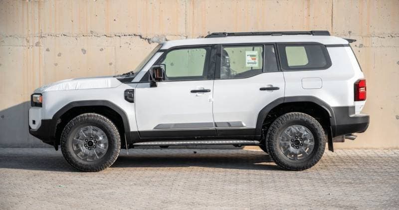2026 Toyota Prado ADVENTURE thumbnail 2