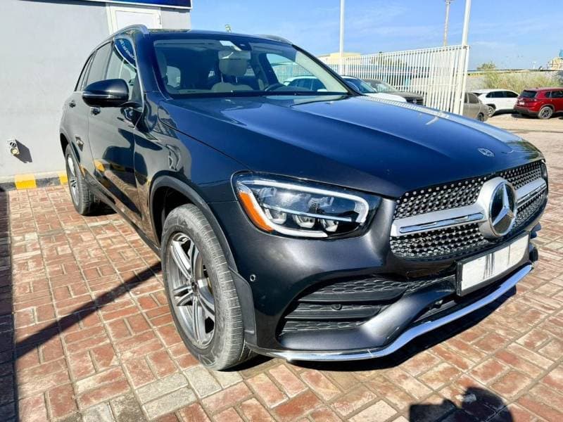2020 Mercedes Benz GLC 300 AMG thumbnail 3
