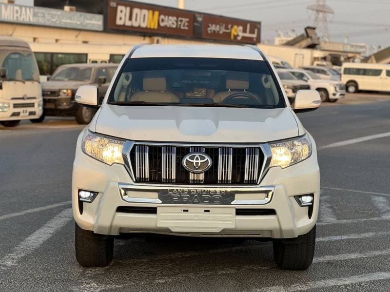 2018 Toyota Prado thumbnail 2