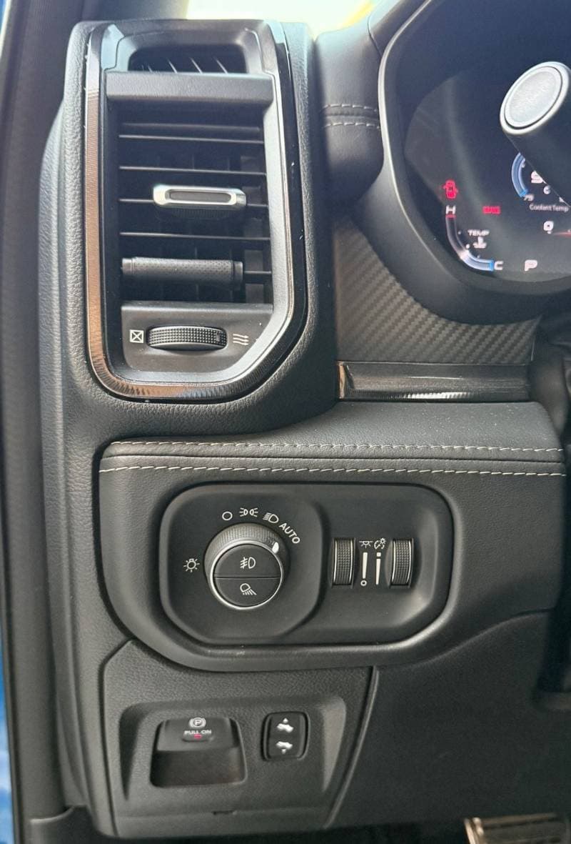 2023 RAM 1500 TRX thumbnail 7