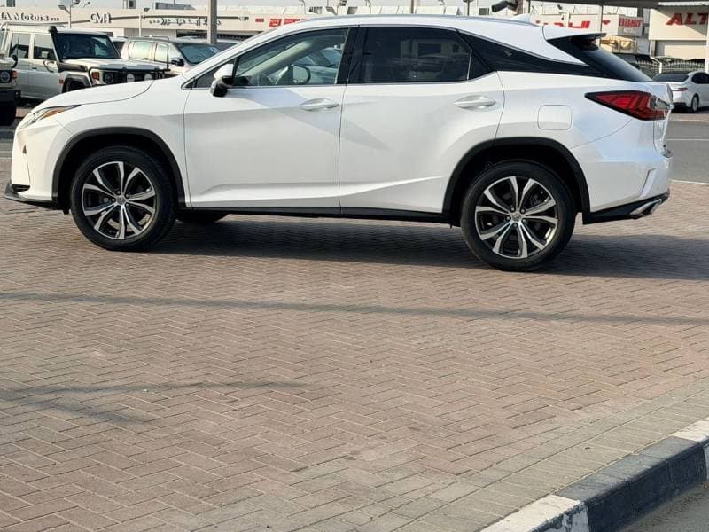 2017 Lexus RX350 PRESTIGE thumbnail 4