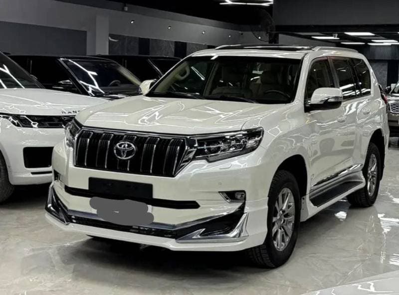 2019 Toyota Prado VXR thumbnail 2