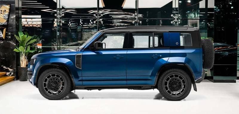 2026 Land Rover Defender thumbnail 2