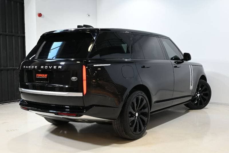 2023 Land Rover Range Rover Sport AUTOBIOGRAPHY P530 thumbnail 4
