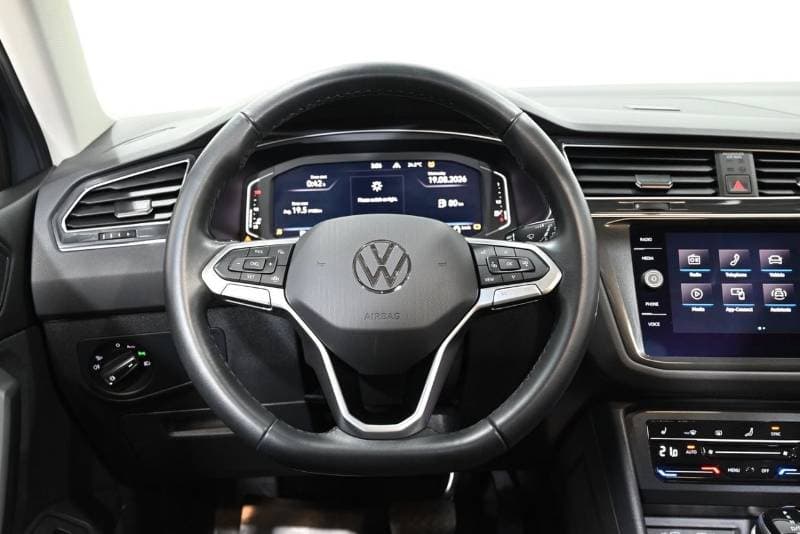 2023 Volkswagen Tiguan Elegance Premium thumbnail 8