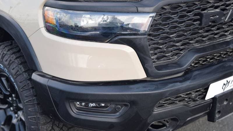 2025 RAM 1500 REBEL thumbnail 8