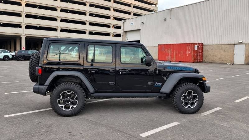 2023 Jeep Wrangler RUBICON thumbnail 5