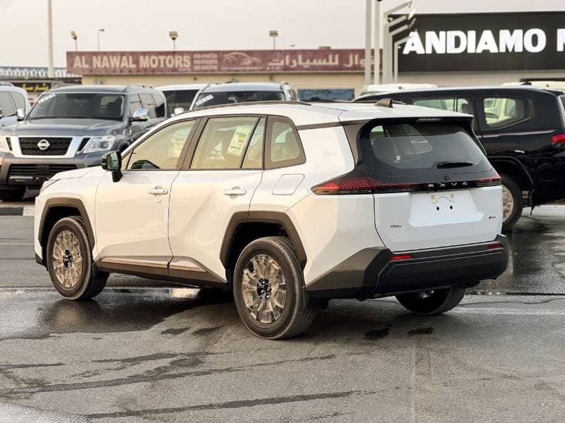 2026 Toyota RAV4 XLE HEV thumbnail 6