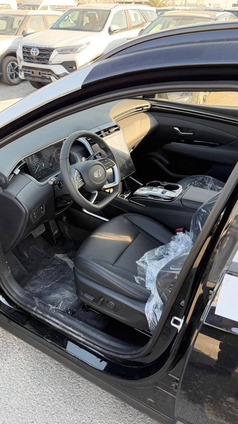 2025 Hyundai Tucson SMART HEV thumbnail 5