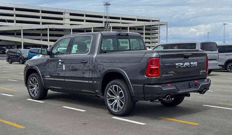 2026 RAM 1500 TUNGSTEN thumbnail 4