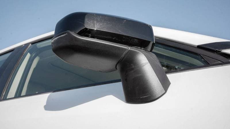 2026 Toyota RAV4 XLE thumbnail 8