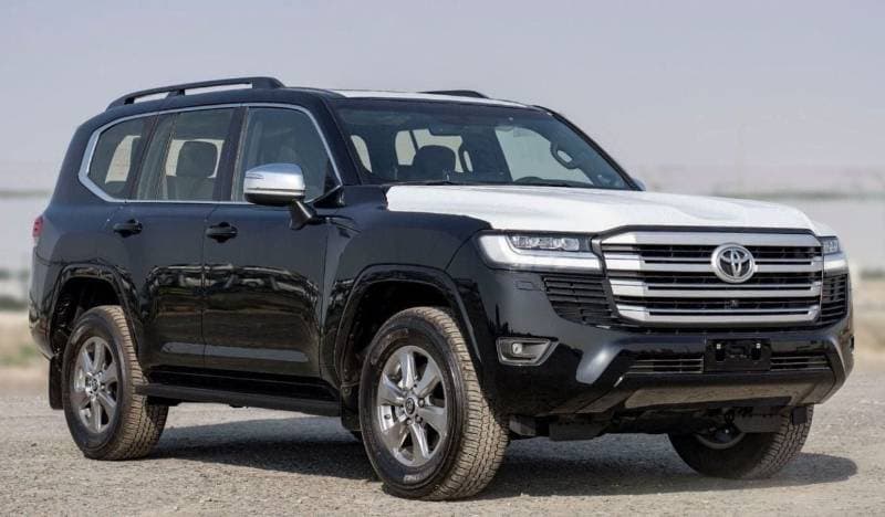 2024 Toyota Land Cruiser VX thumbnail 6