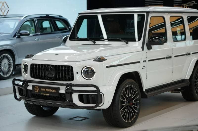 2026 Mercedes Benz G63 AMG STANDARD thumbnail 3