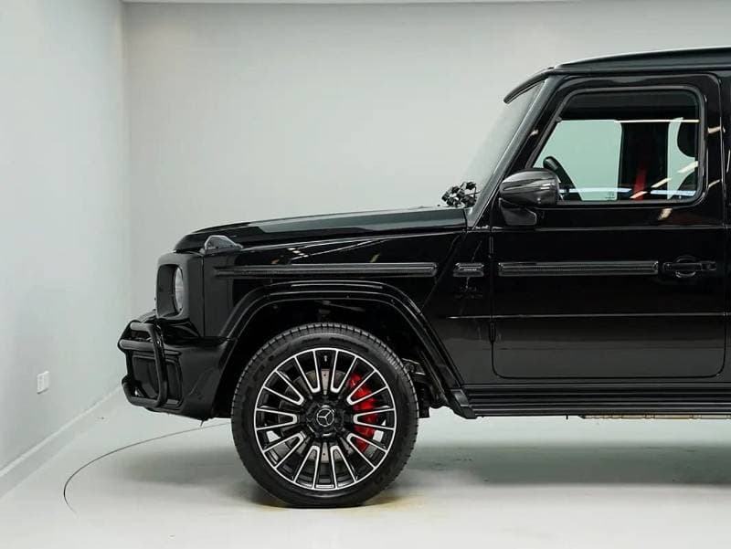 2026 Mercedes Benz G63 AMG STANDARD thumbnail 6