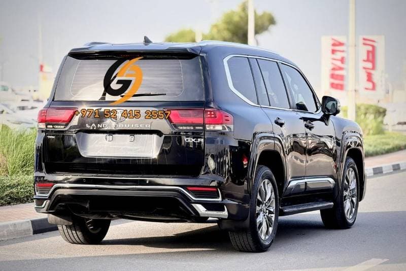 2022 Toyota Land Cruiser GXR V thumbnail 4